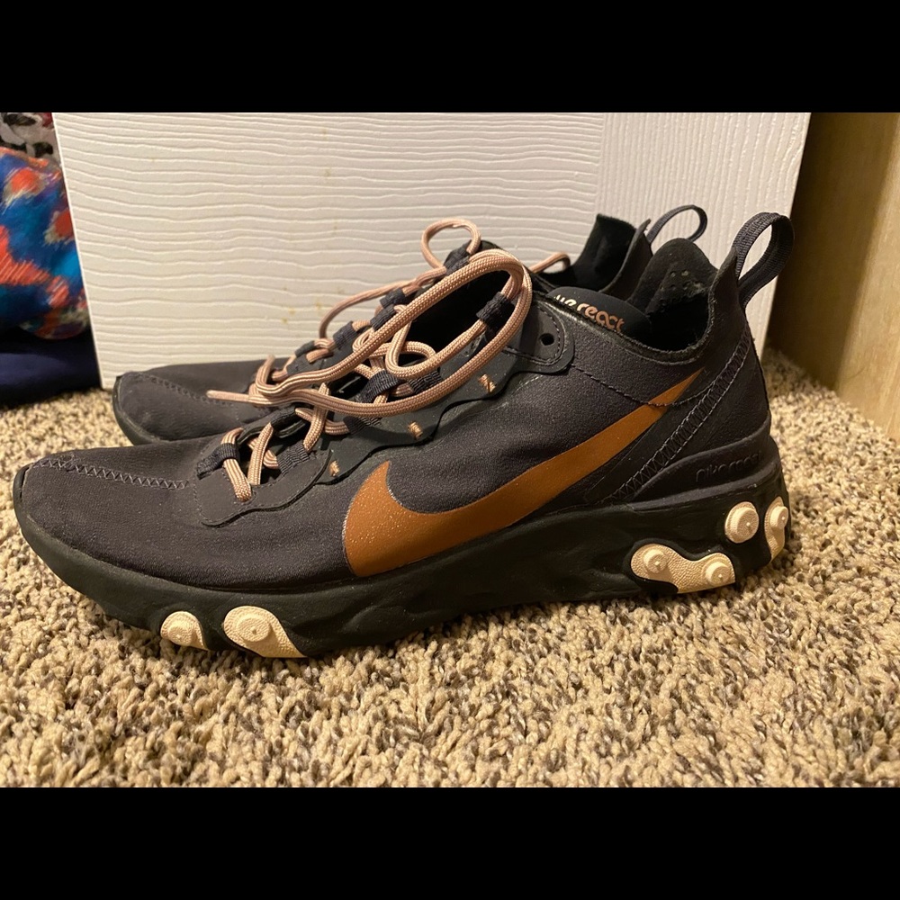Nike